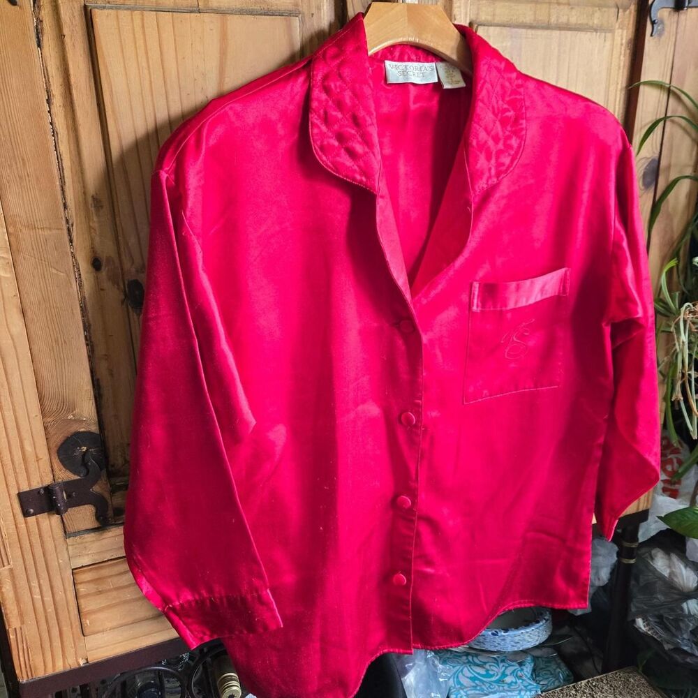Victoria's Secret Gold Label Women's Red Pajama Top